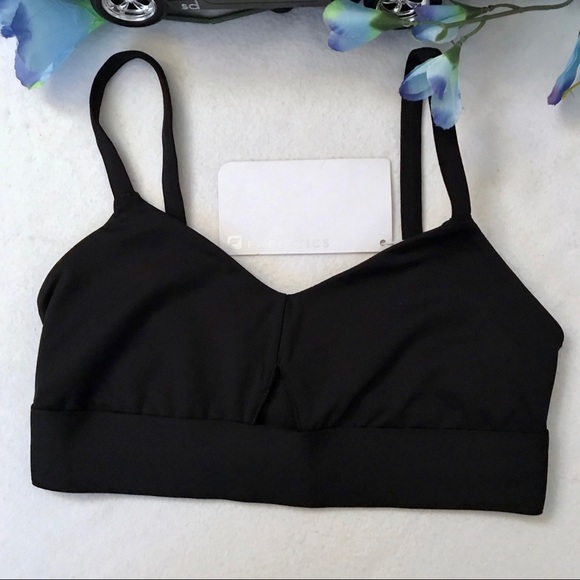 ❌SOLD❌ Fabletics NWT Black Sports Bra Women XS (4) - Picture 2 of 8